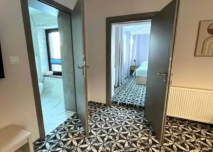 Hotel apartamentowy Sarnia 6a 3*